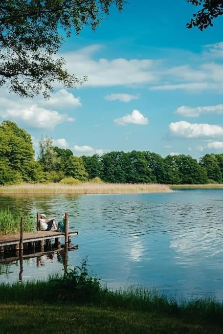Ferienzimmer Direkt Am See Priepert 外观 照片